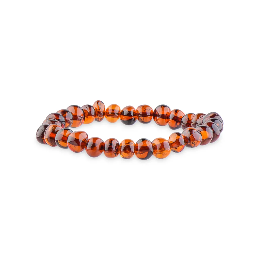 Beautiful amber beaded bracelet with faceted and smooth beads, perfect for everyday or special occasions.