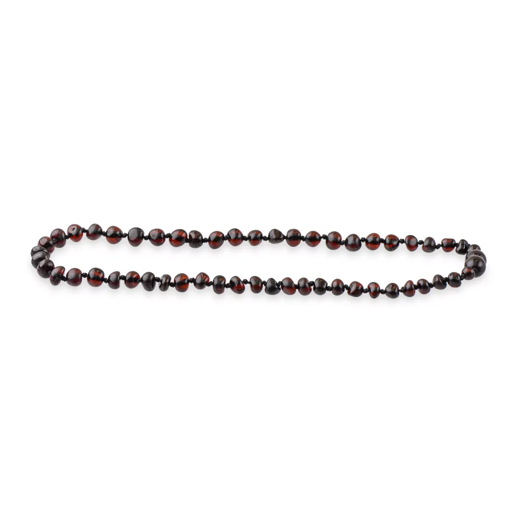 Elegant red and black gemstone beads necklace for versatile, timeless jewelry styling.