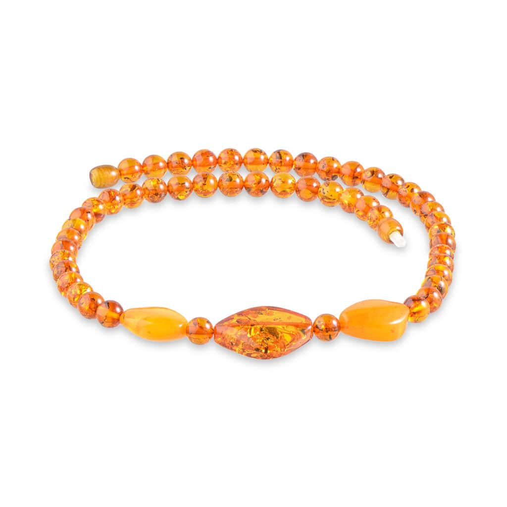 Amber bracelet with honey-colored beads and leaf-shaped accent, elegant and natural jewelry accessory.
